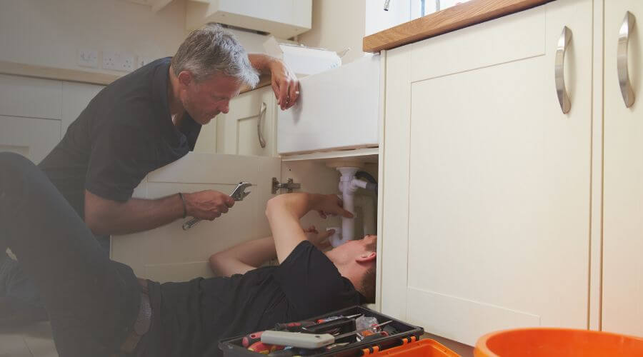 Professional burst pipe repair services in Forrest, IL